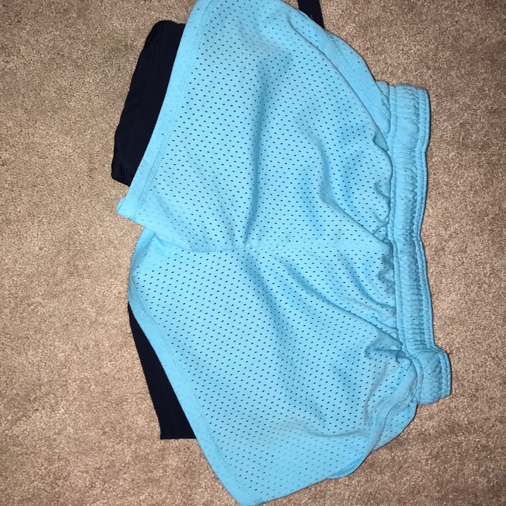 Running shorts - Picture 2 of 3